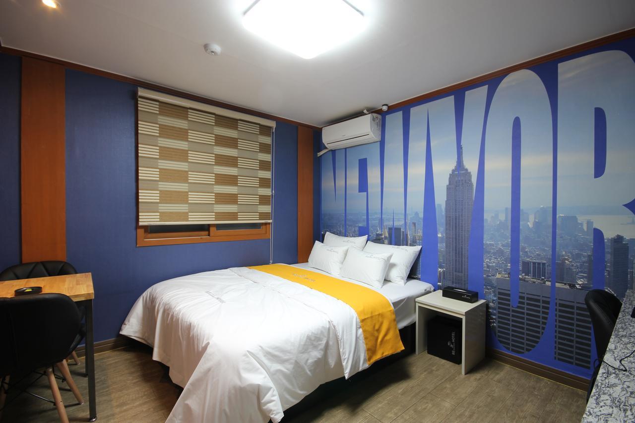 Business Hotel Busan Station Экстерьер фото