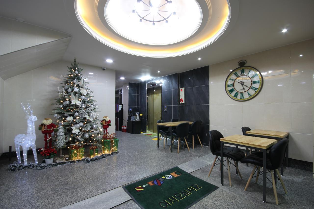 Business Hotel Busan Station Экстерьер фото