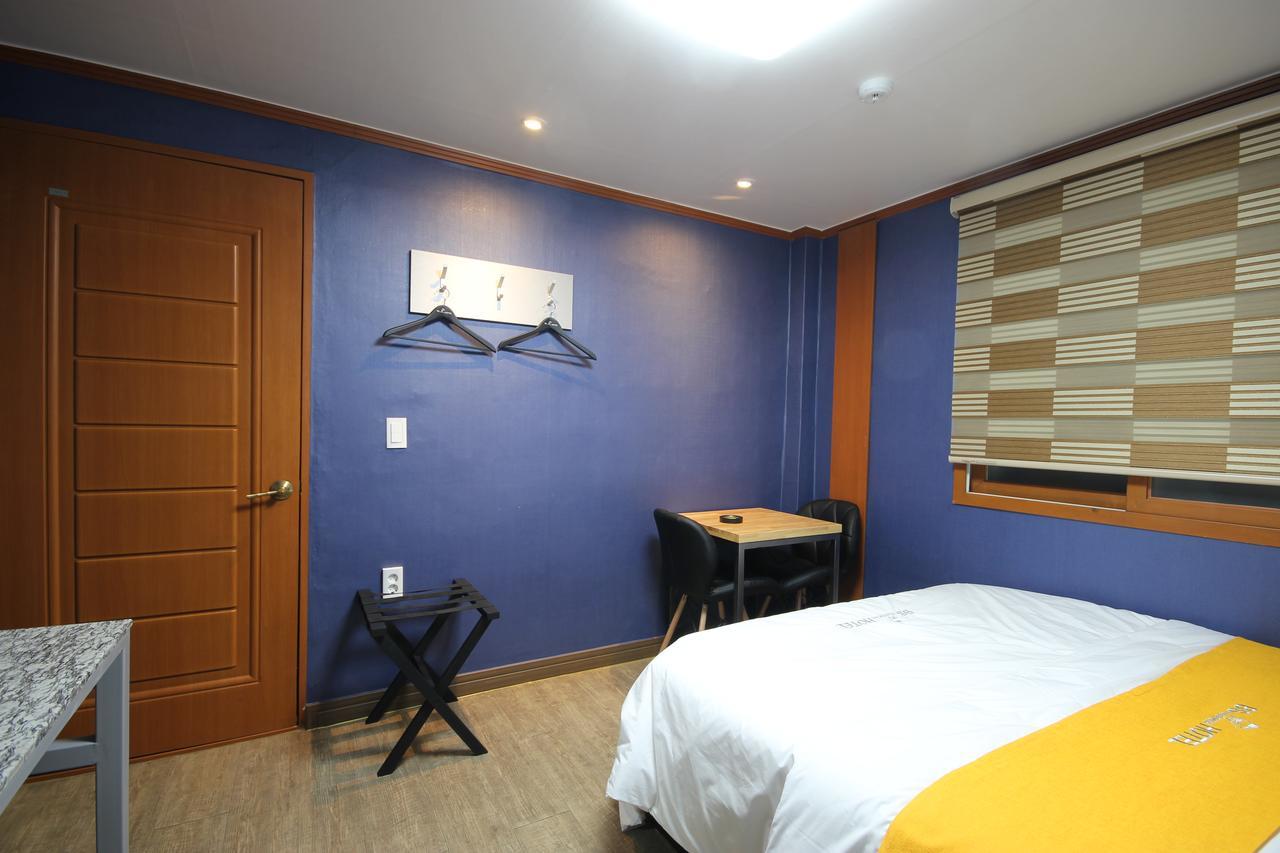 Business Hotel Busan Station Экстерьер фото